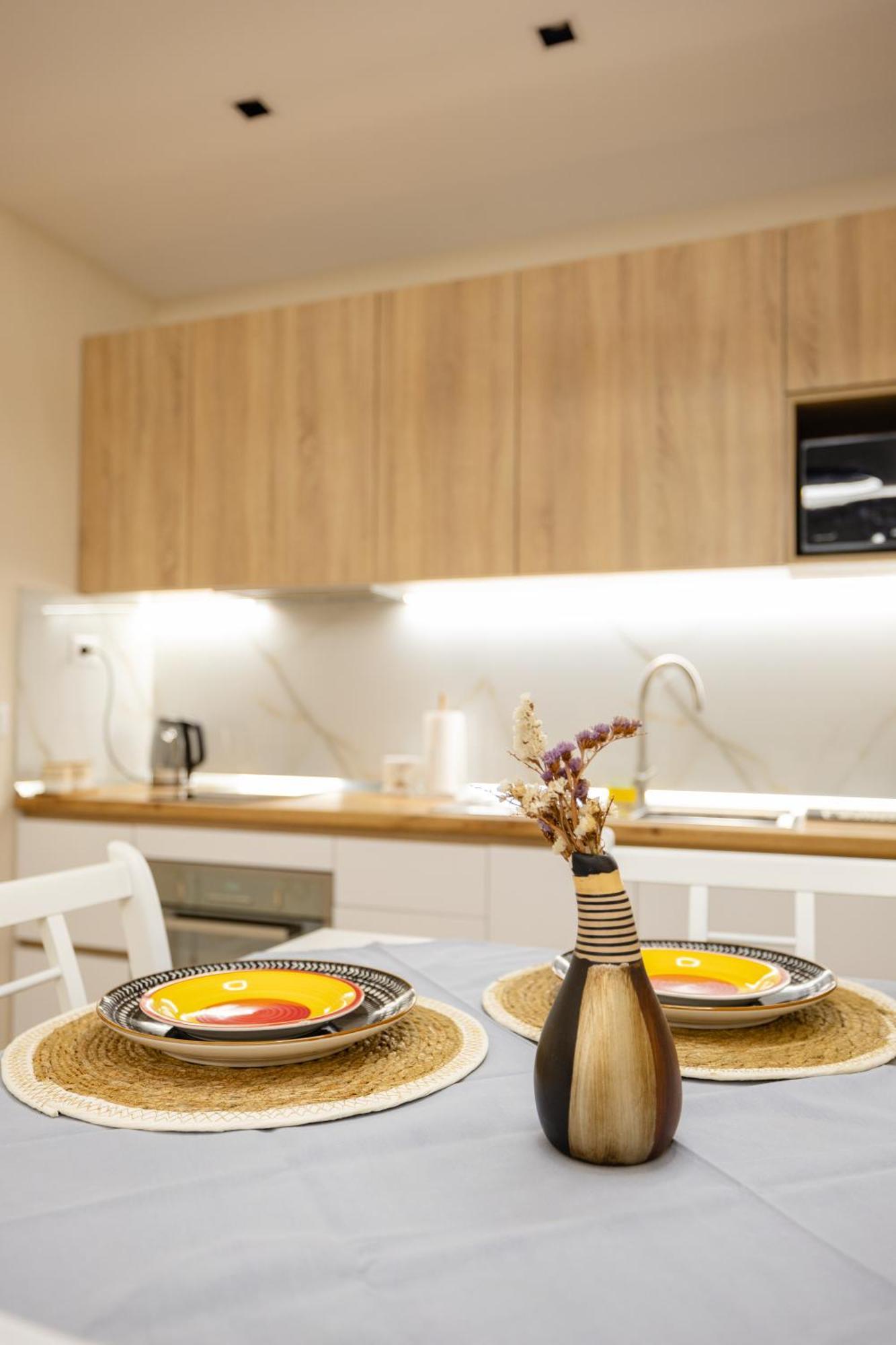 Luxury Center Observatori Apartment Тирана Екстериор снимка